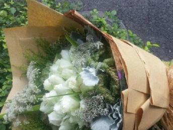附近花店电话地址位置