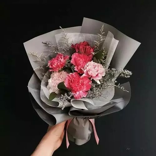康乃馨花束