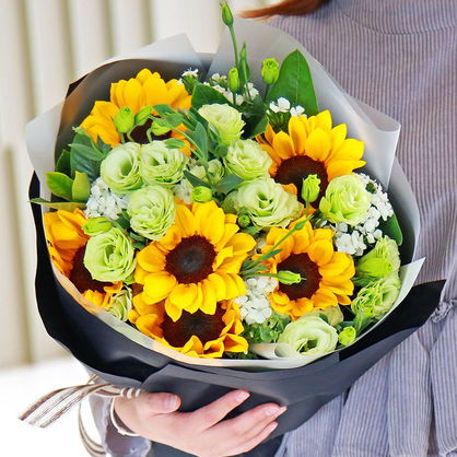 送老师鲜花送哪种