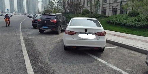 汽车怡压多少
