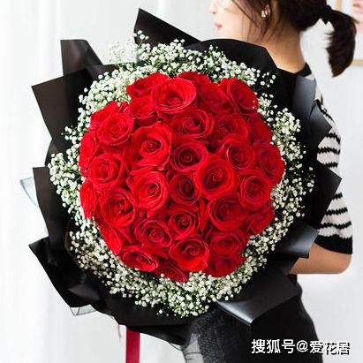 没确定关系男生送11朵粉玫瑰
