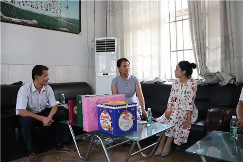 送老师的八种礼品大学