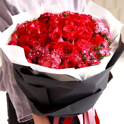 玫瑰花语33朵代表什么