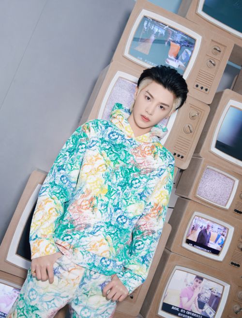 黄明昊近期运势怎么样了啊