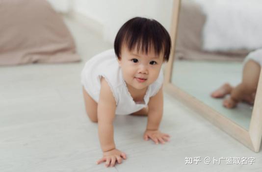 宝宝取名：军娃男宝宝小名怎么取名（军人宝宝小名）