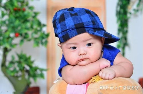 宝宝取名：储姓宝宝取名男孩怎么取（储姓取名好寓意）