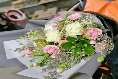 爱花居鲜花店电话多少
