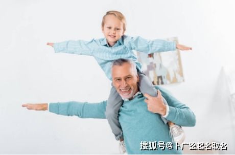 宝宝取名：安字辈男宝宝怎么取名（安字男宝宝名字大全）