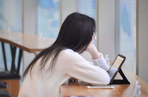 单身射手女近期感情运势（单纯的射手女）