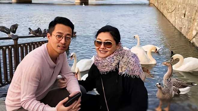 汪小菲与大S八字合婚，真有其事还是炒作？揭秘娱乐圈的神秘面纱