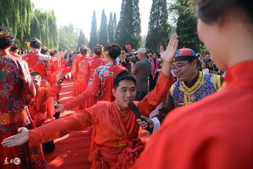 女方合婚八字贴，究竟该如何正确贴上？揭秘传统婚俗中的神秘仪式