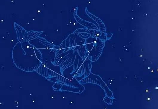 如何查询摩羯座的上升星座？揭秘星座奥秘的一步之跃！