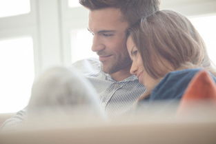 男女合婚八字，他们的婚姻生活表现如何？是和谐美满还是波折不断？
